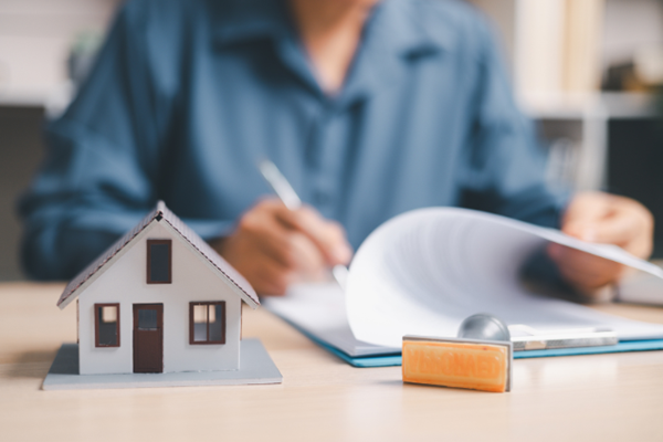 Why Spring Gives Home Sellers a Real Advantage in Today’s Market And What It Means for Phoenix Homeowners